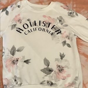 Hollister crew neck